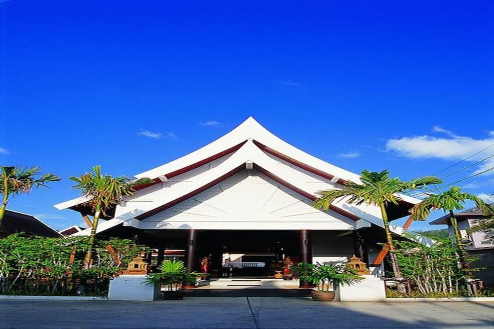 Kata Poolside Resort main