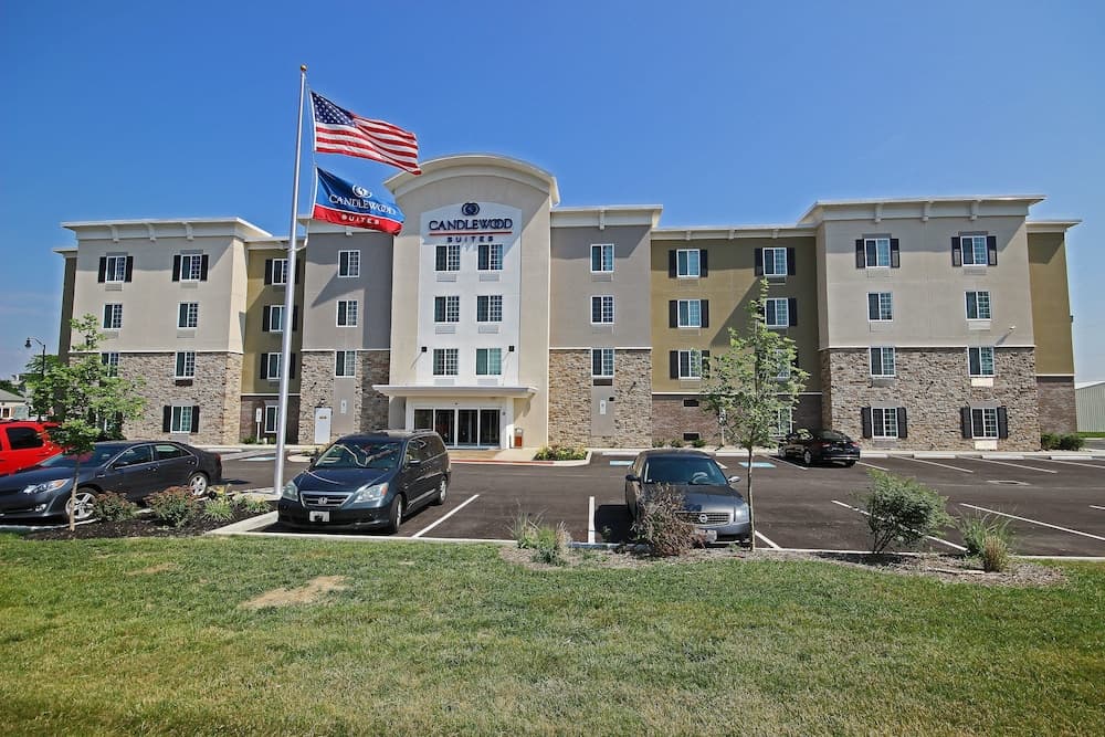 Candlewood Suites Columbus Grove City main