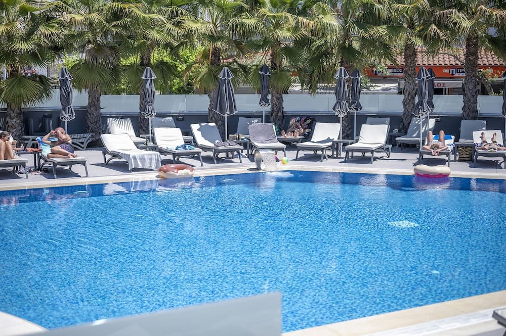 Dionysos Hotel & Suites main