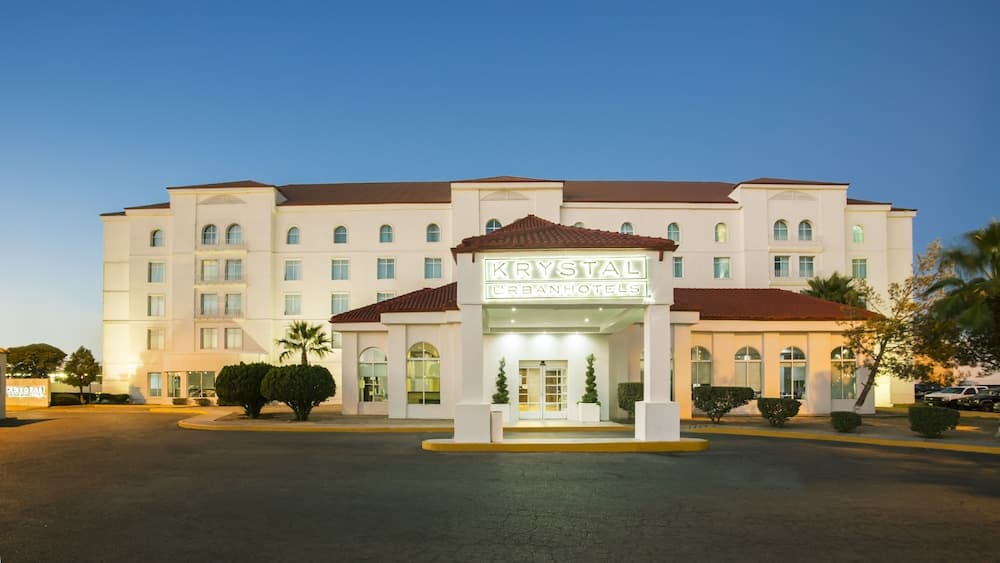 Krystal Urban Ciudad Juarez Hotel main