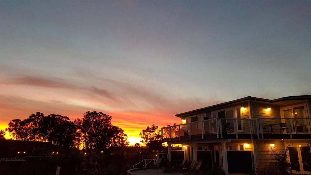 Beach Street Inn & Suites main