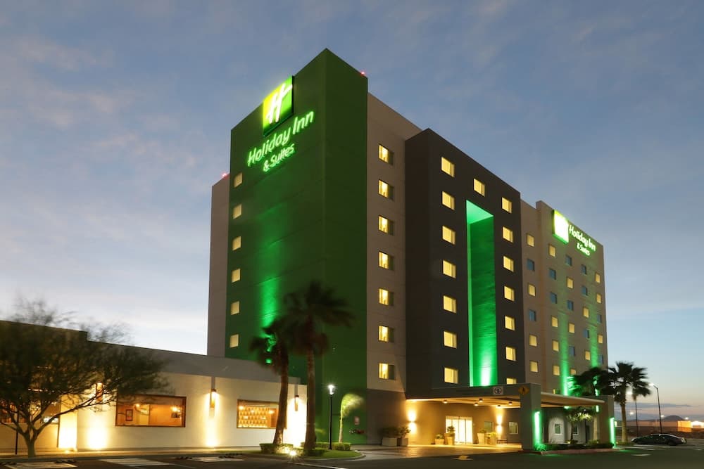 Holiday Inn Hotel & Suites Hermosillo Aeropuerto main