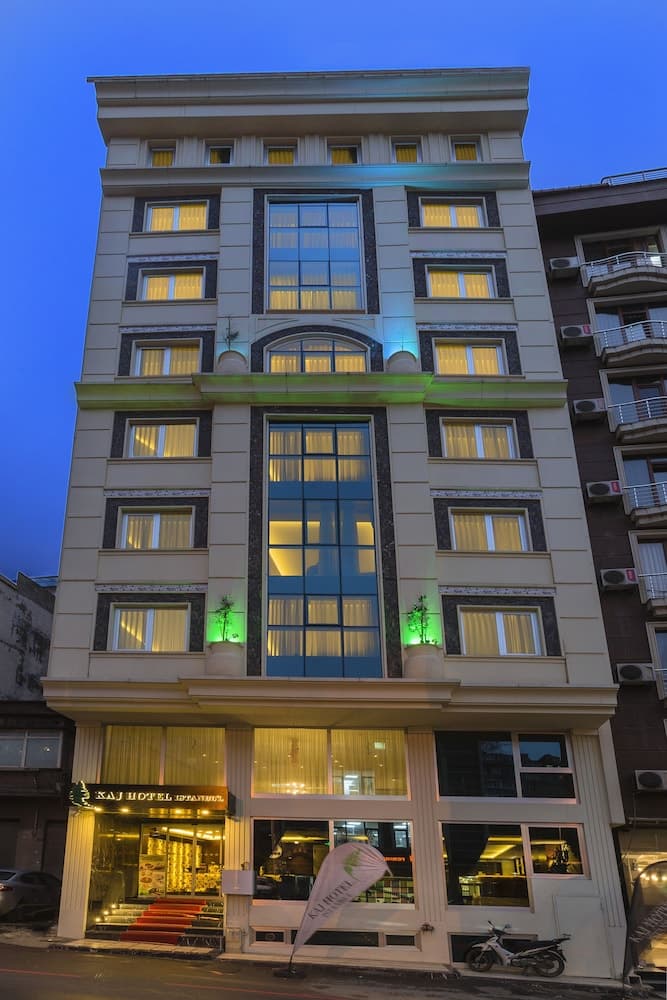 Atro Hotel main