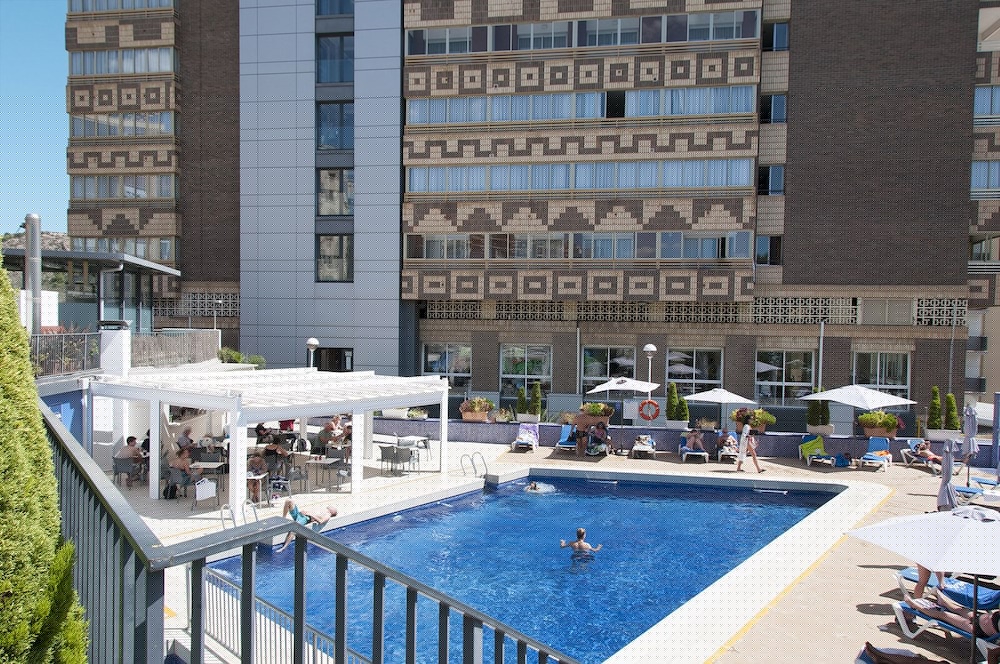 Hotel Maya Alicante main