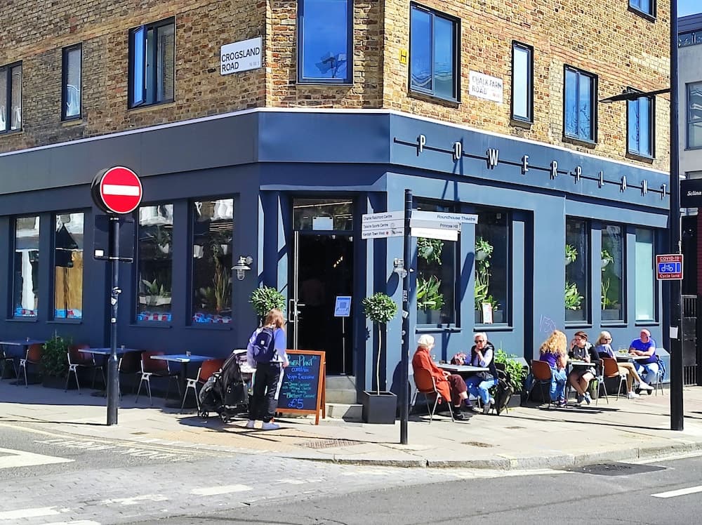 Selina Camden main