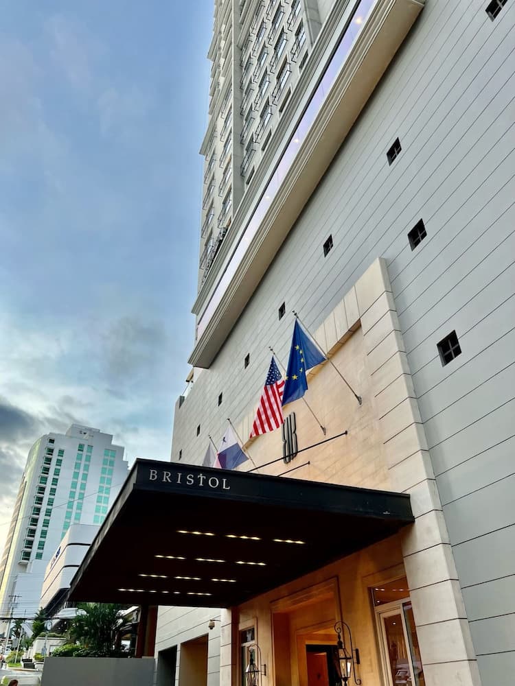 Bristol Panama, a Registry Collection Hotel main