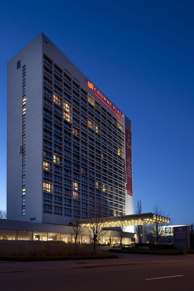 Crowne Plaza Antwerp main
