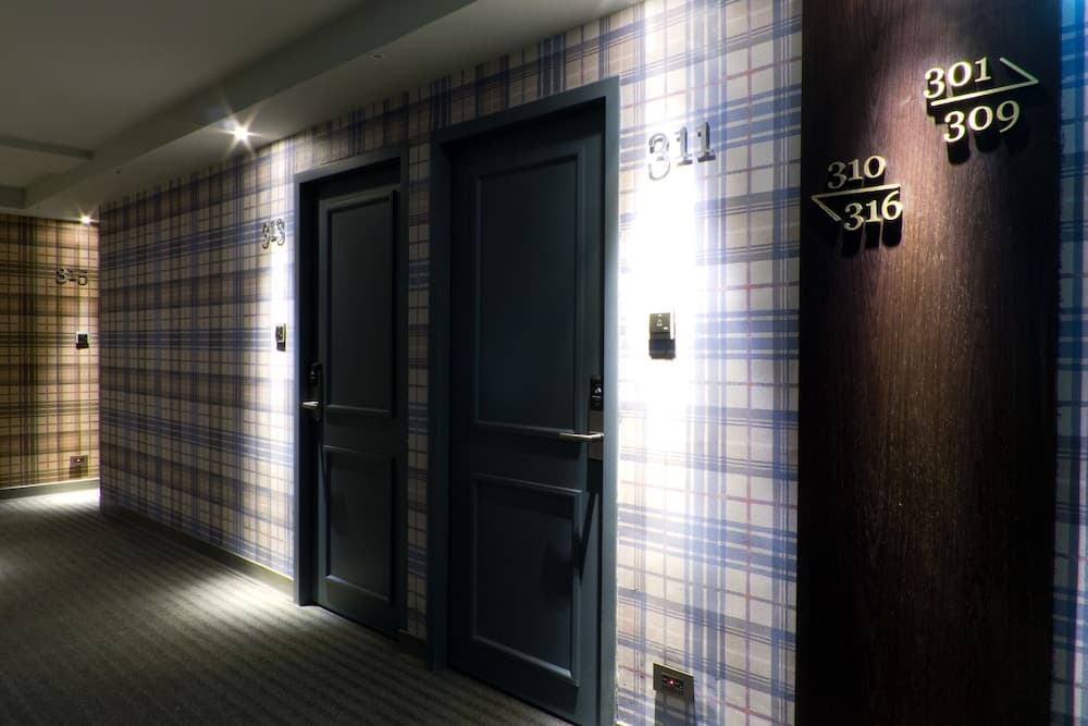 Urtrip Hotel main