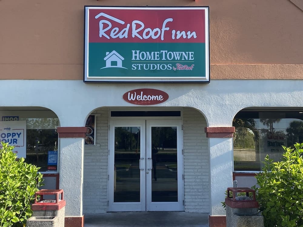 Red Roof Inn Vero Beach main