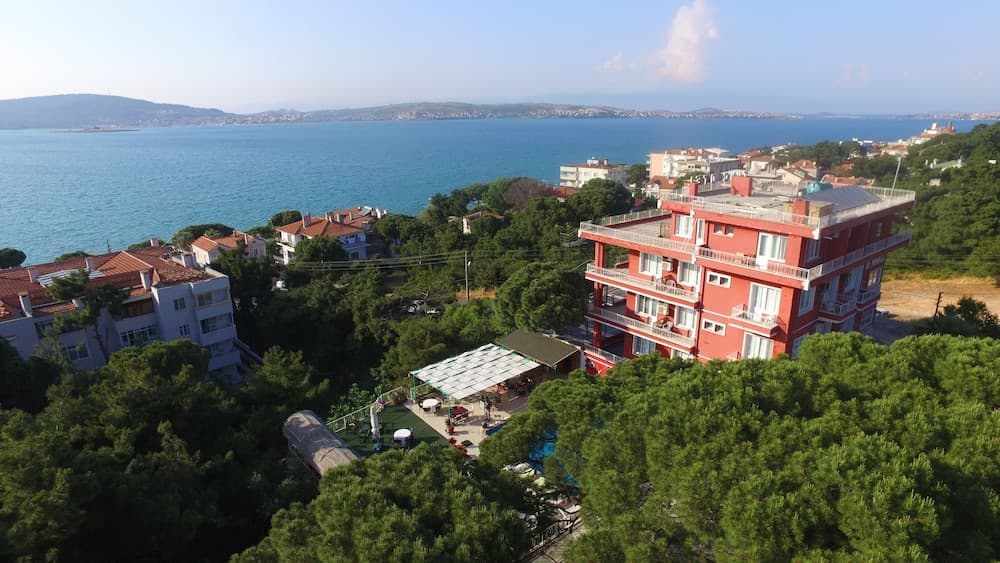Tunc Hotel main