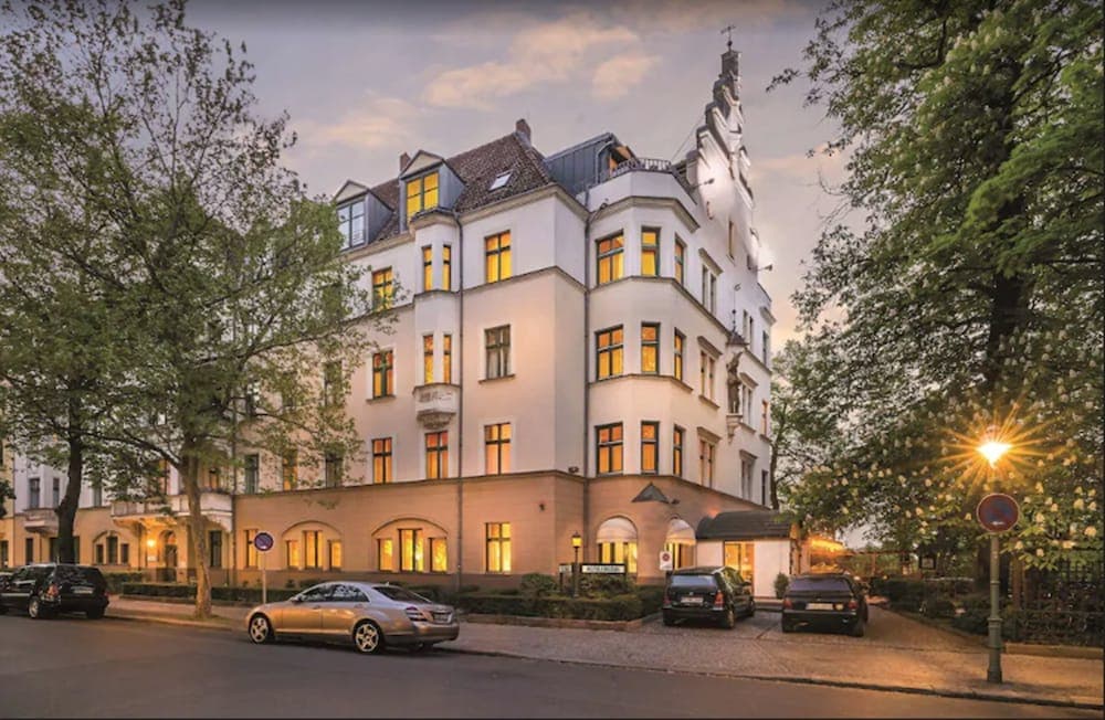 Novum Hotel Kronprinz Berlin main