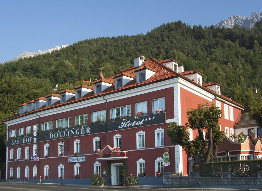 Hotel und Gasthof Dollinger main