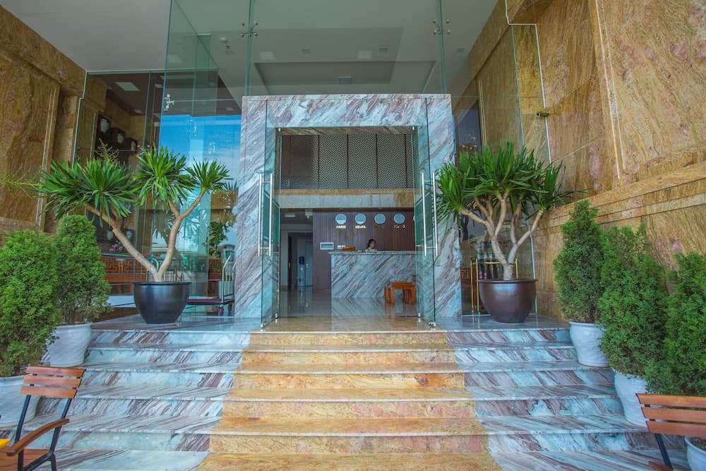 De Lamour Hotel main