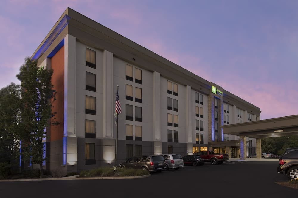 Holiday Inn Express Andover North-Lawrence main
