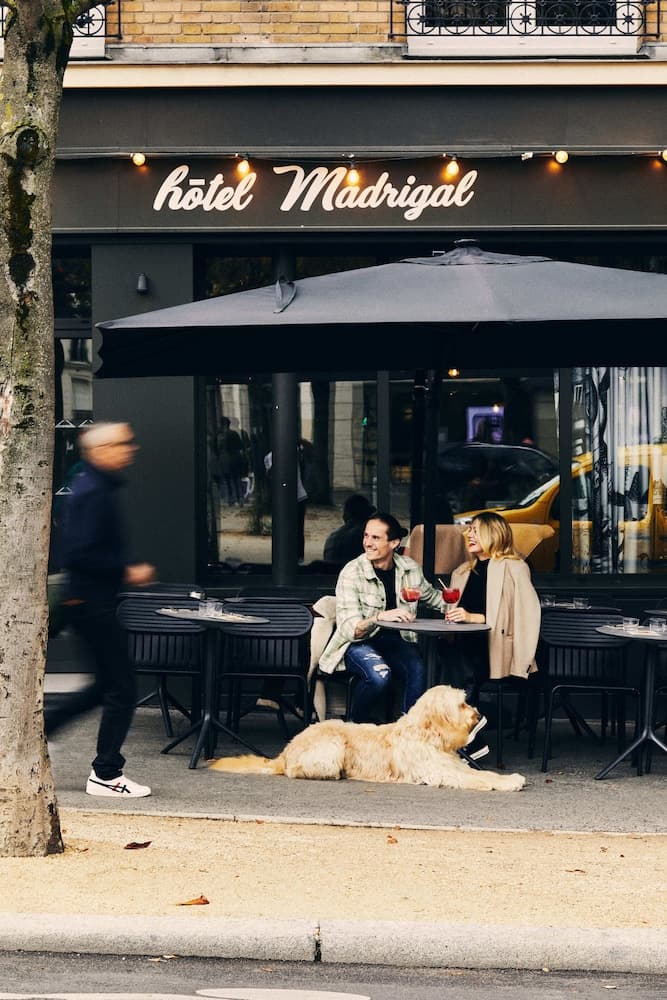 Madrigal Hotel main