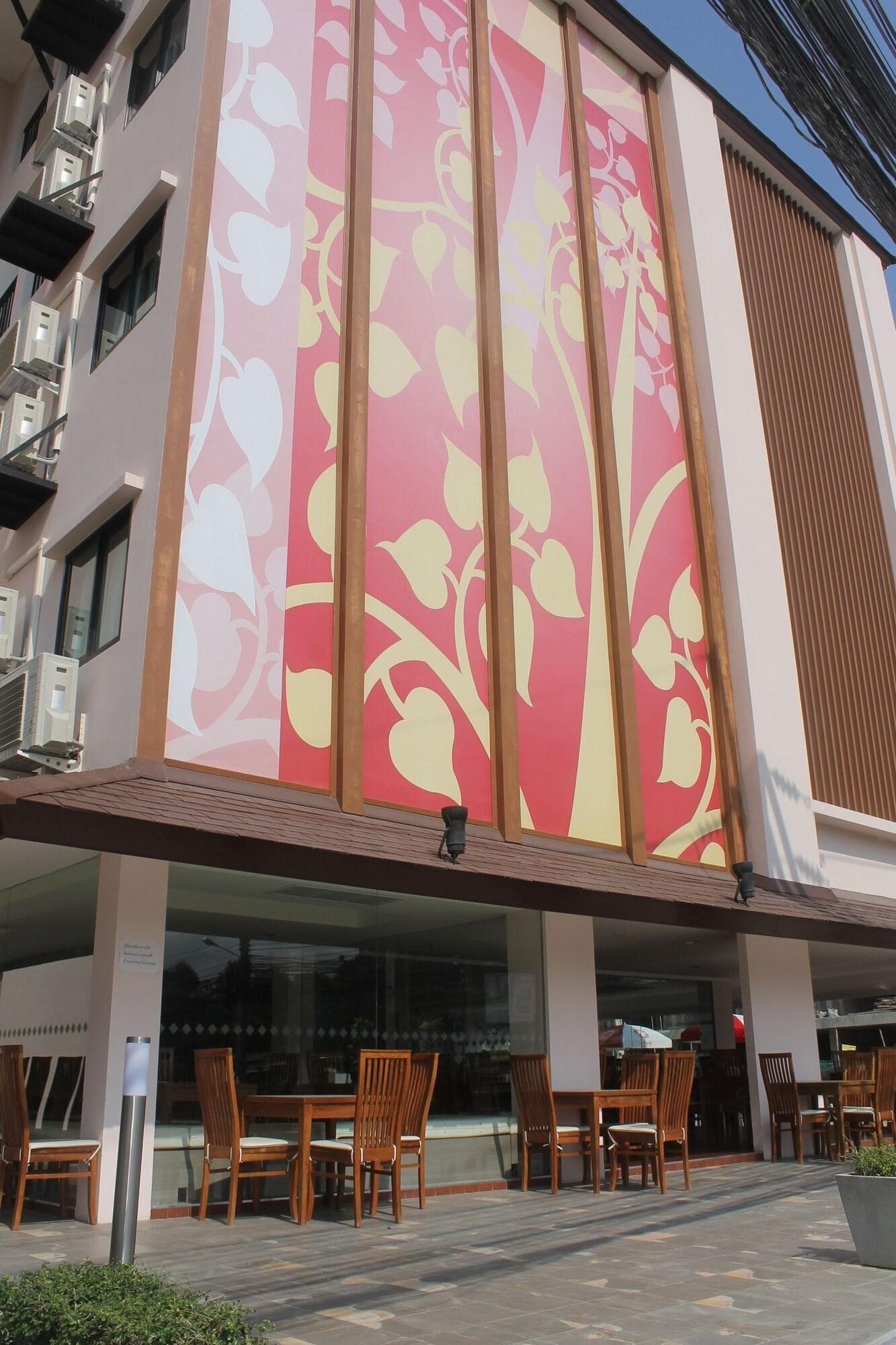 Tevan Jomtien Hotel Pattaya main