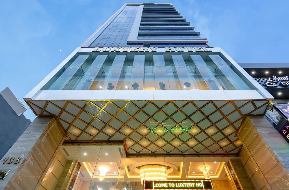 Luxtery Hotel main