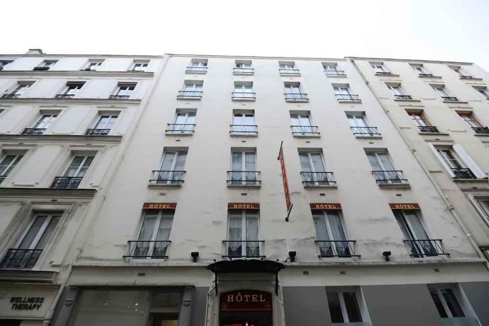 Hotel Du Montlouis (Adults Only) main