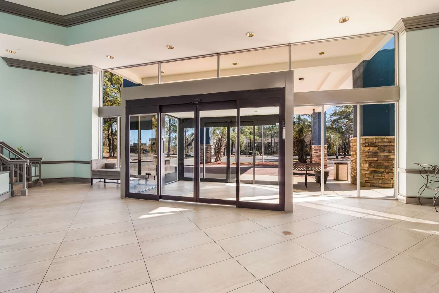 Mainstay Suites main