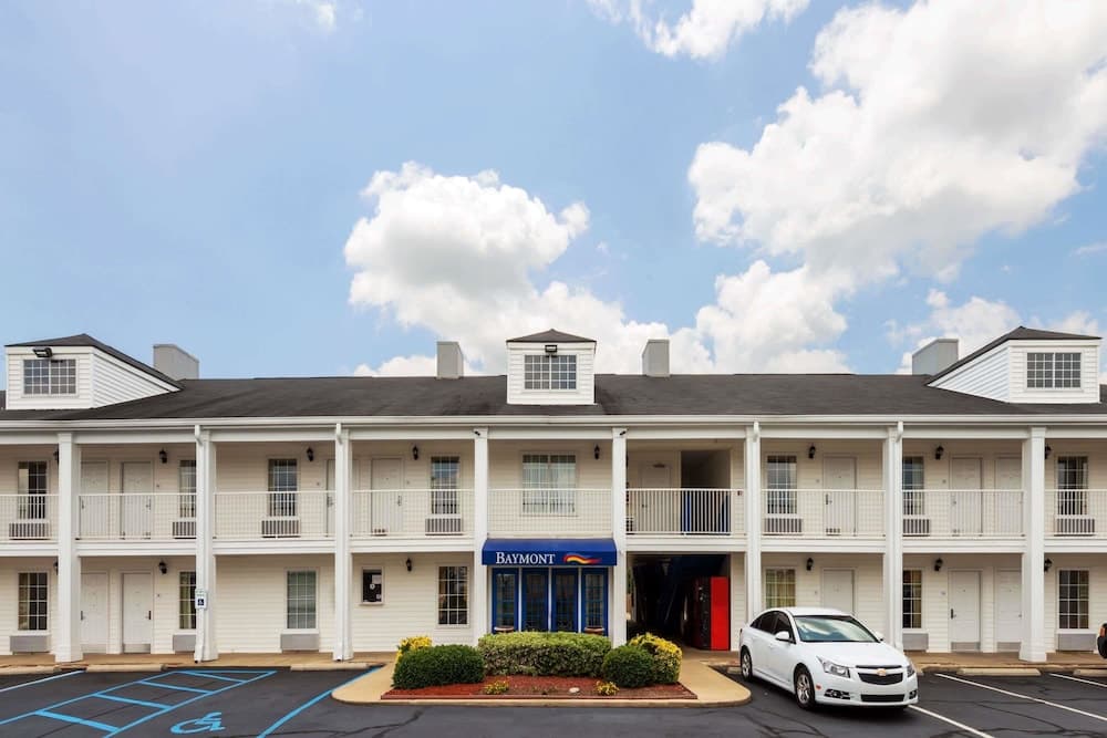 Baymont By Wyndham Prattville main