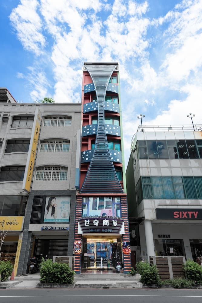 Shi Chi Hotel main