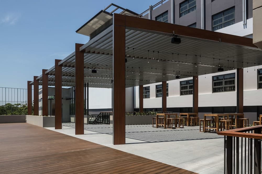 Rydges Campbelltown main