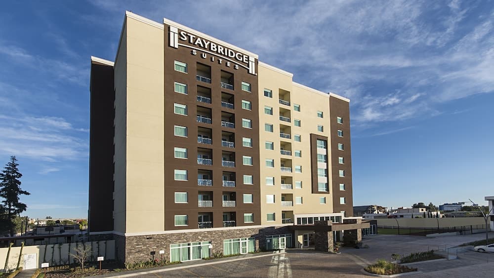 Staybridge Suites Puebla main
