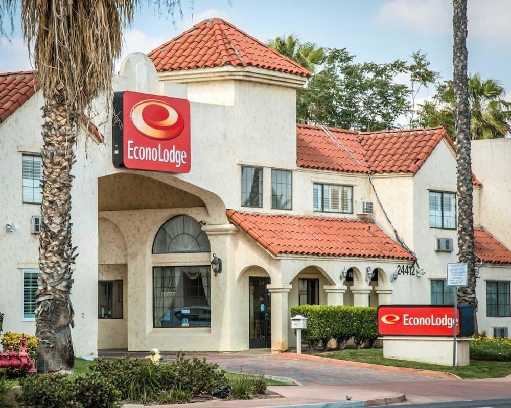 Econo Lodge main