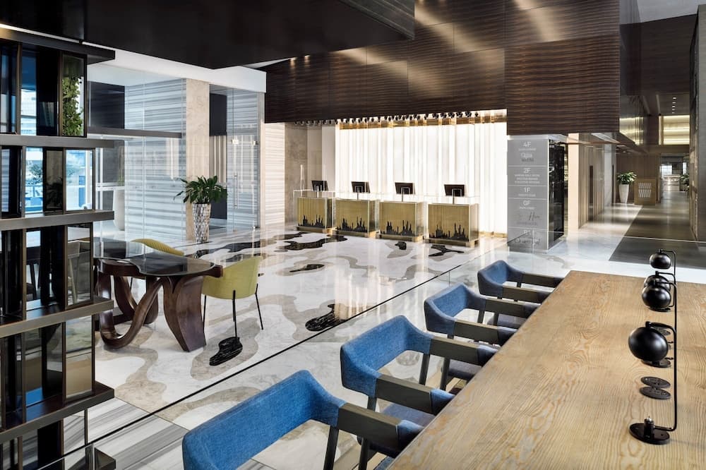 Crowne Plaza Dubai Marina main
