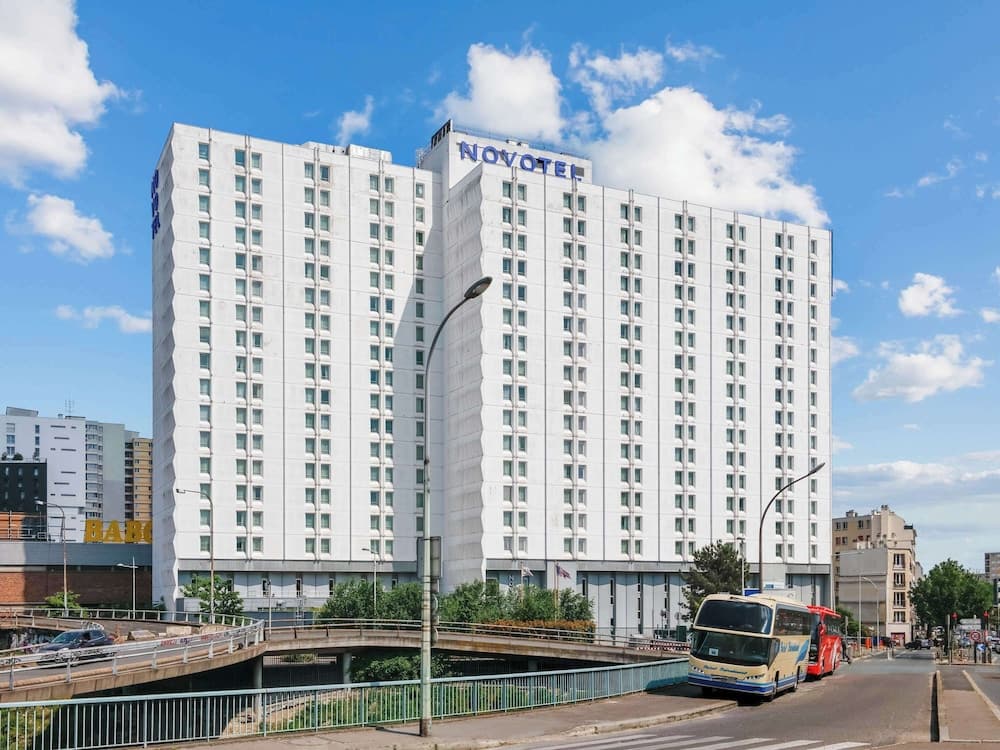 Novotel Paris Est main