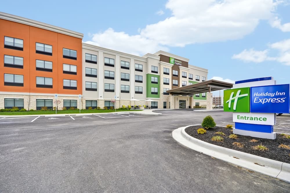 Holiday Inn Express Evansville main