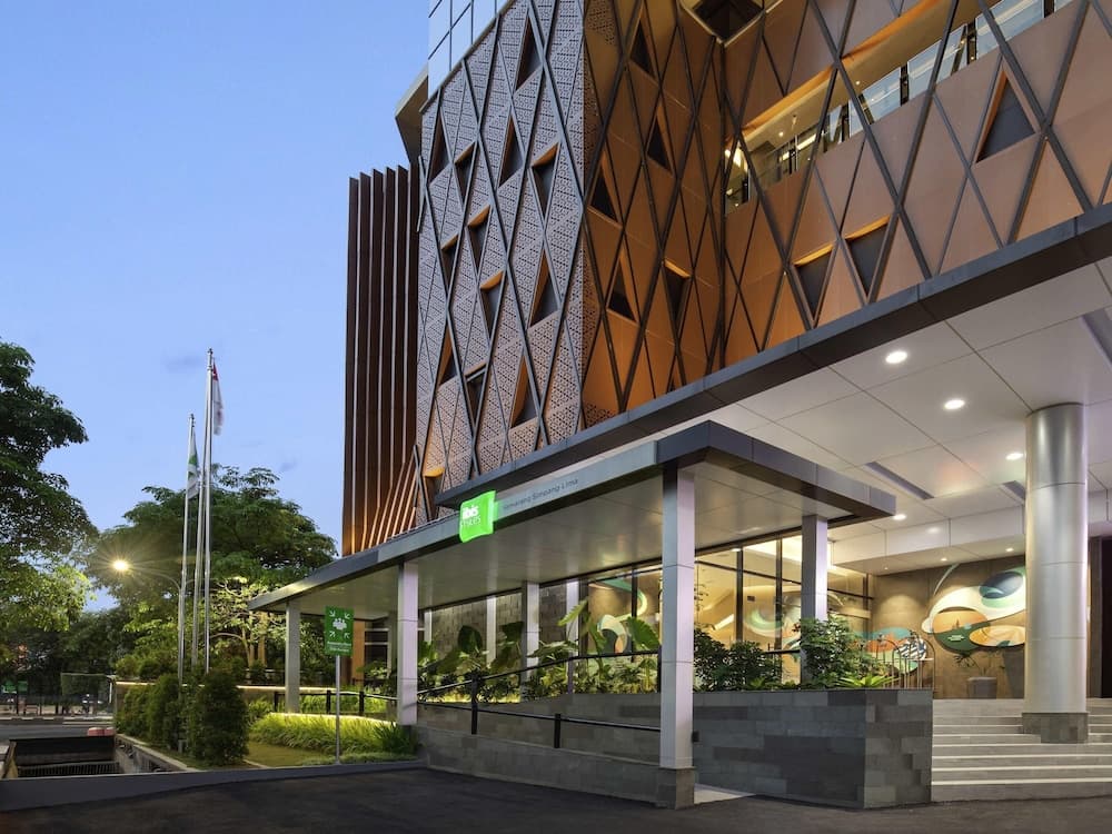 Ibis Styles Semarang Simpang Lima main