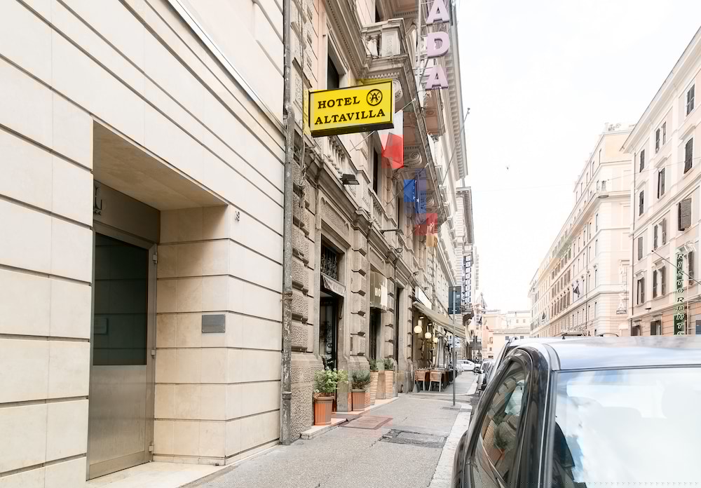 Hotel Altavilla 9 main