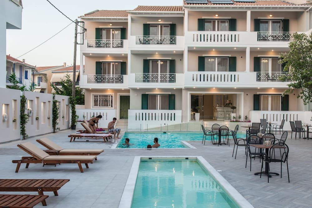 Lefkadio Suites main