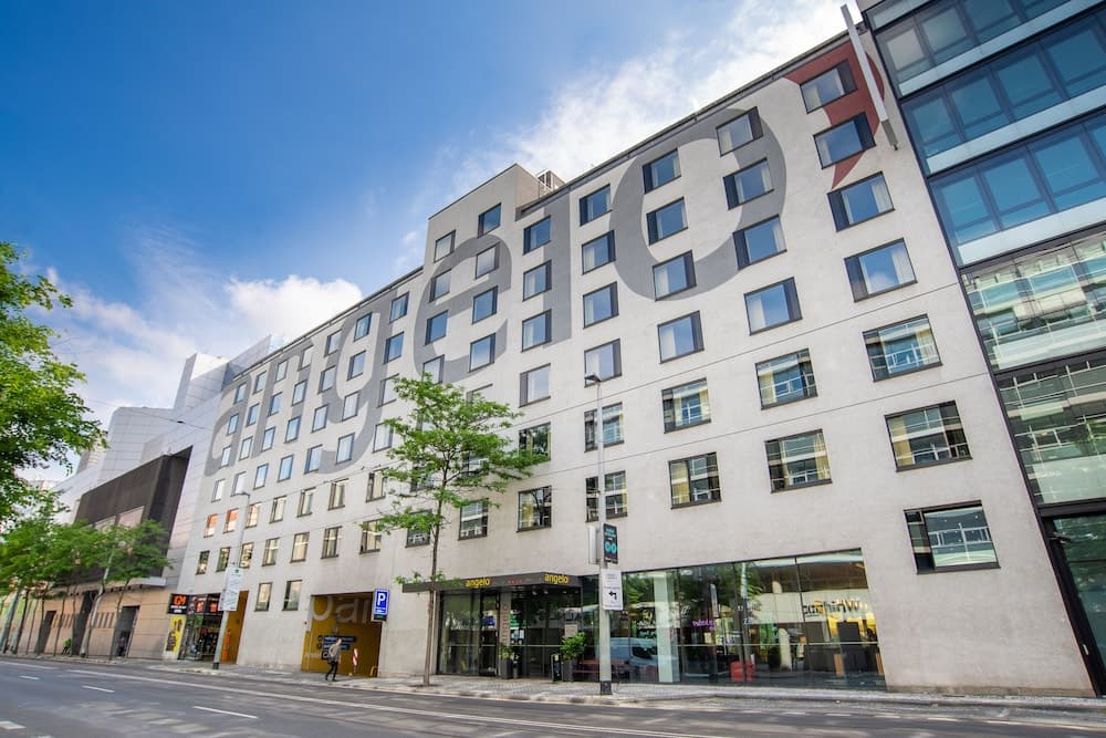 OREA Hotel Angelo Praha main