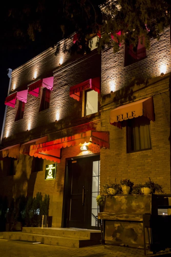 Elle Boutique Hotel main