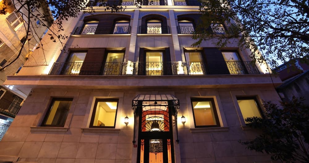 The Fox Hotels main
