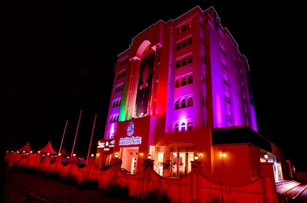 Remas Hotel Suites main