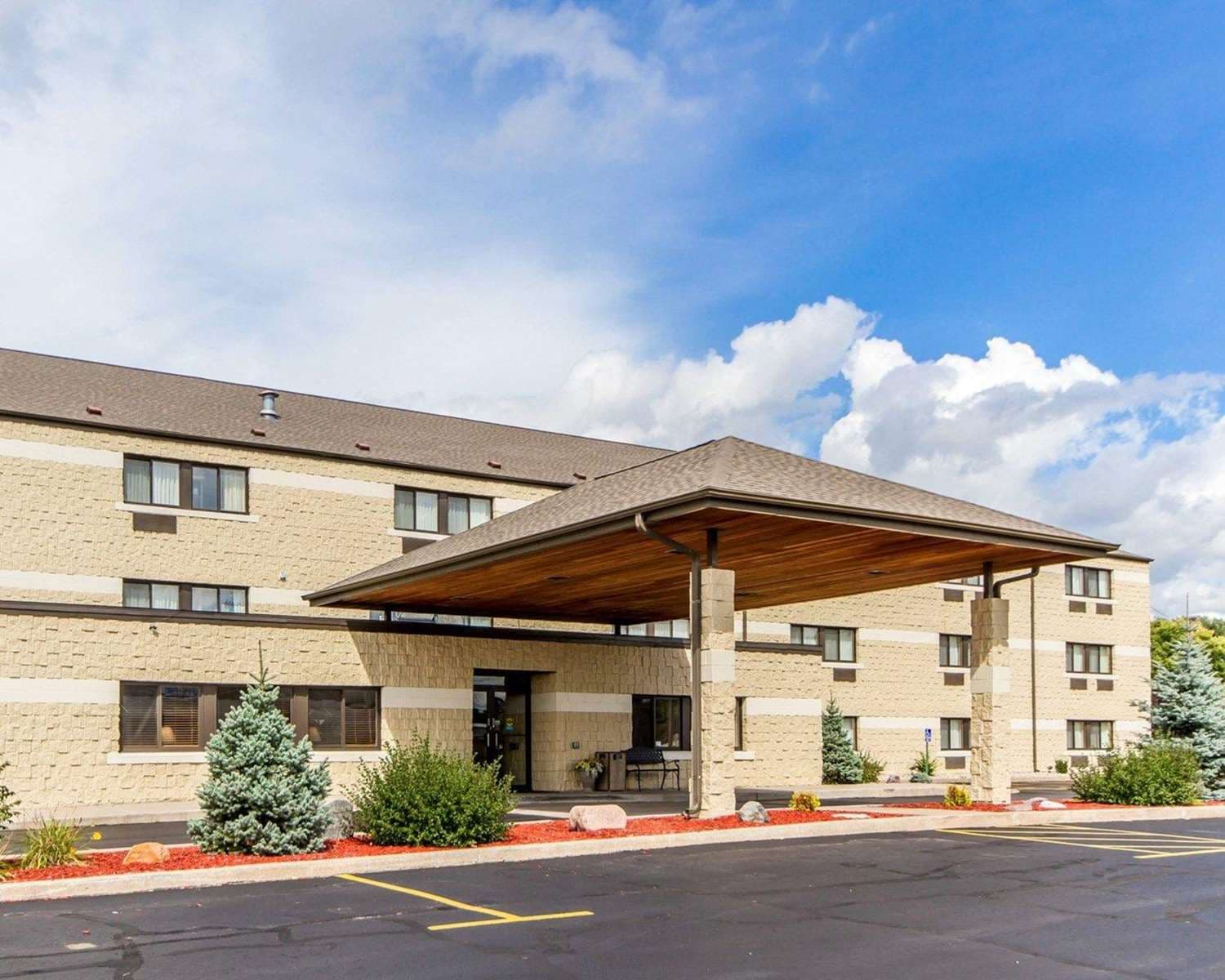 Quality Inn main