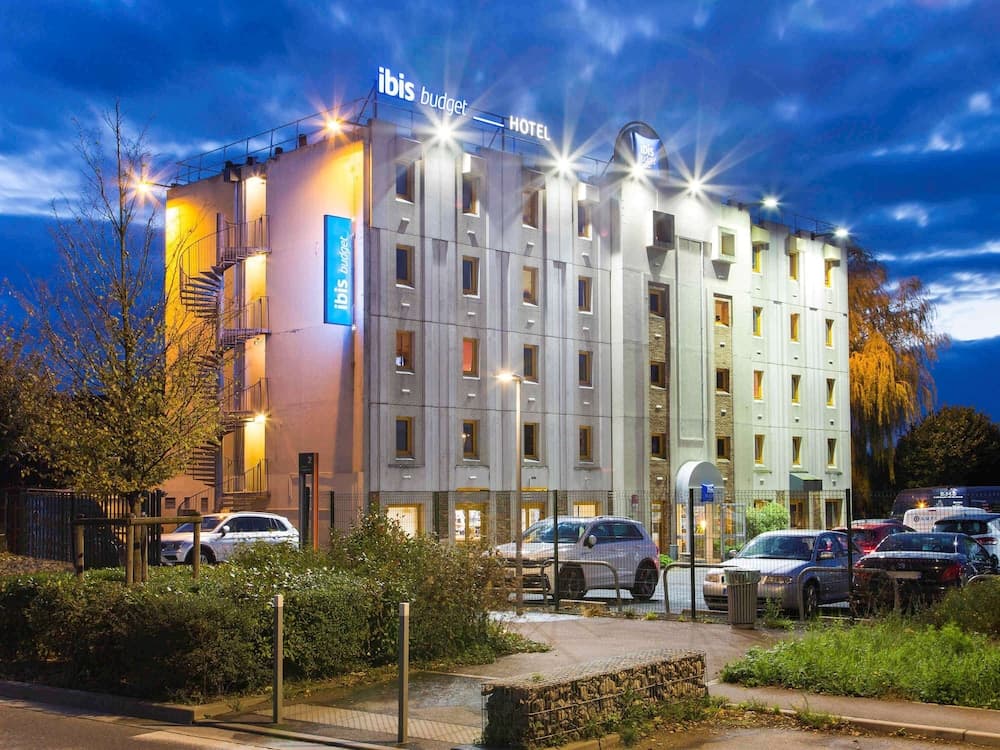 ibis budget Chilly Mazarin Les Champarts main