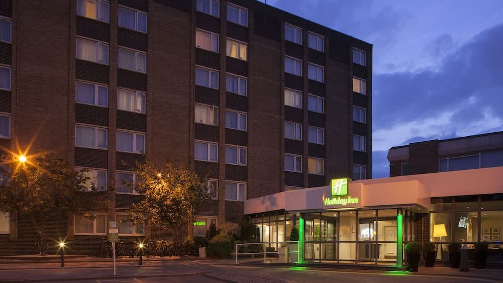 Holiday Inn Portsmouth main