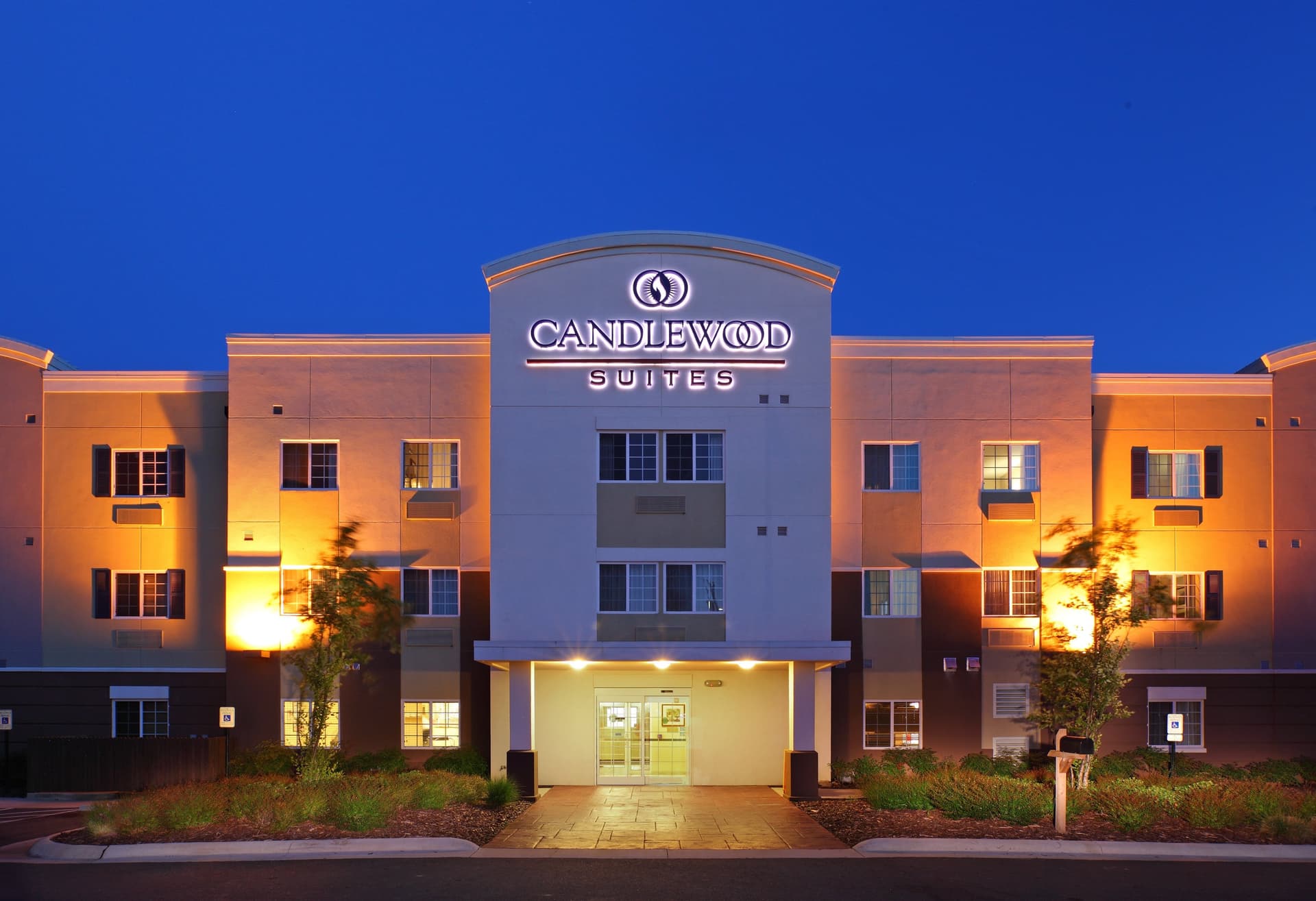 Candlewood Suites Hot Springs main