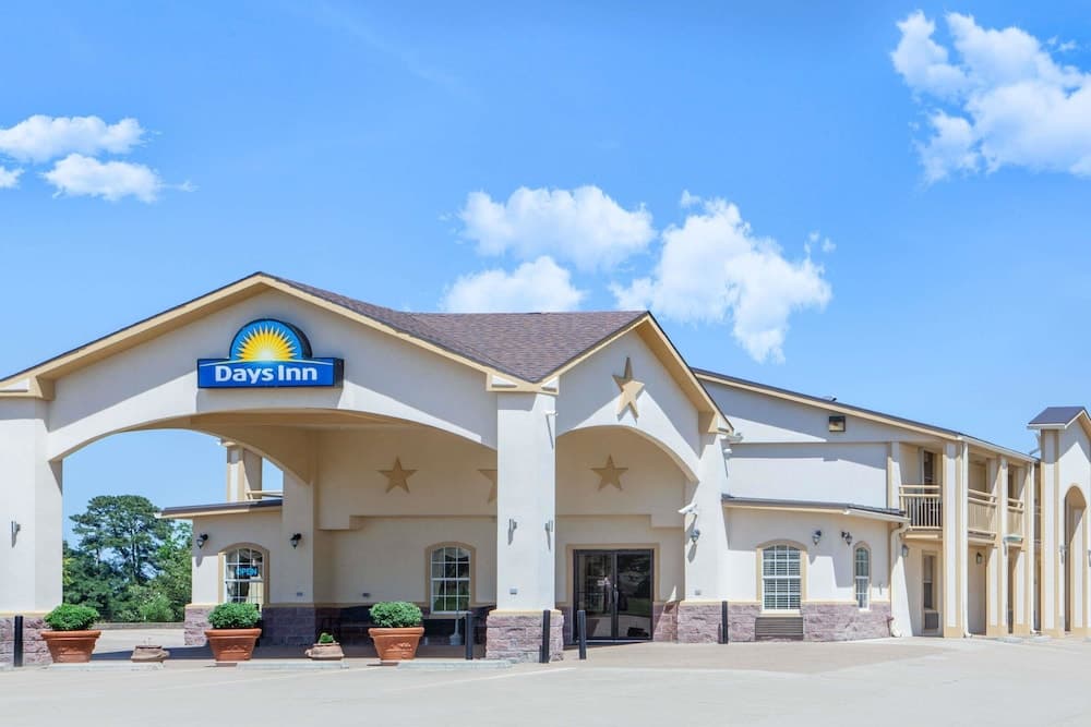 Days Inn by Wyndham Centerville main