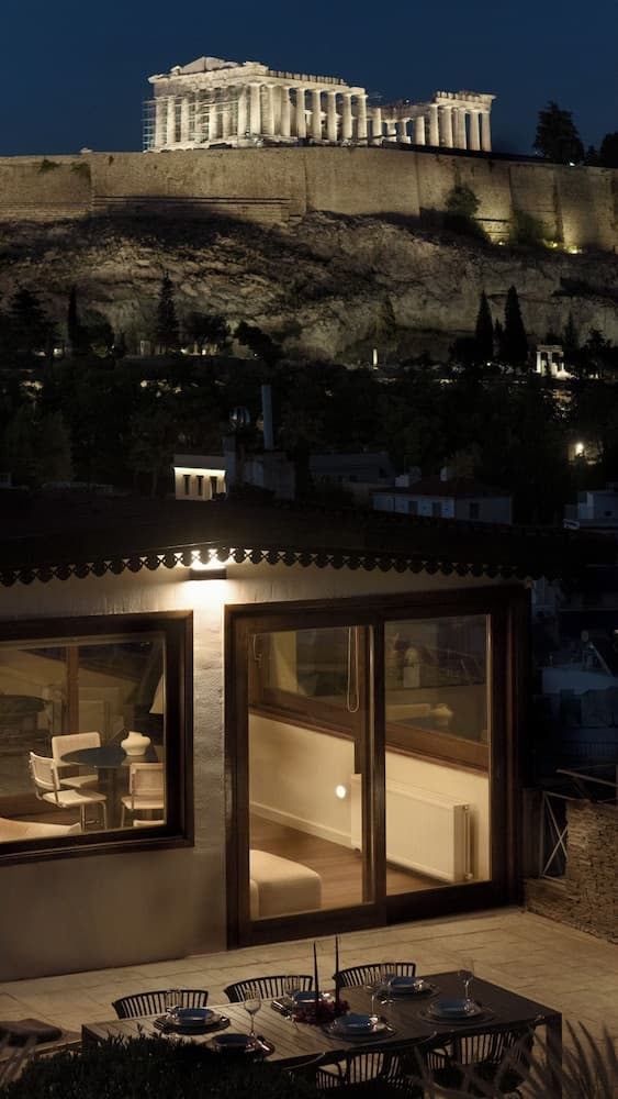 Karyatis Luxury Maisonette By K&K Athens main