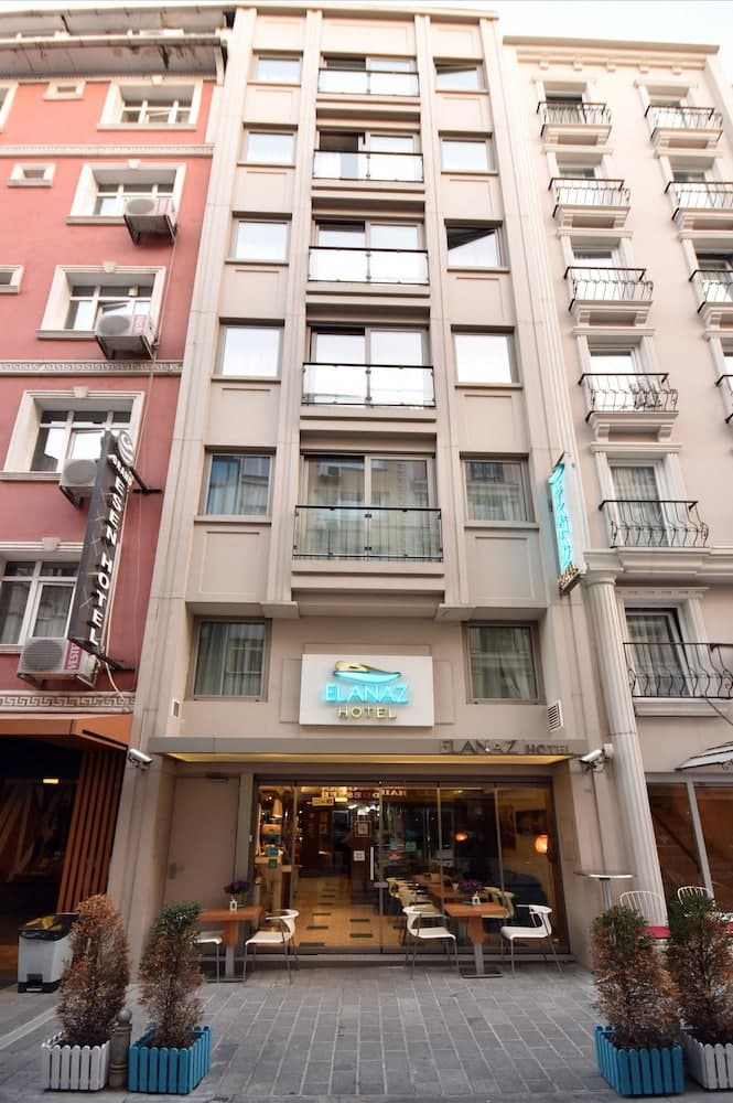 Elanaz Hotel main