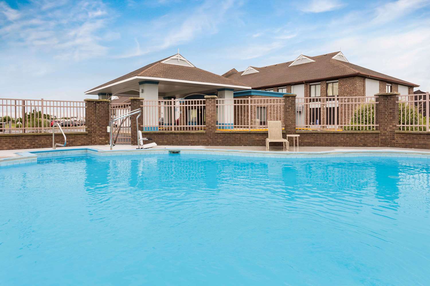 Holiday Inn Express Kitty Hawk Outer Banks main