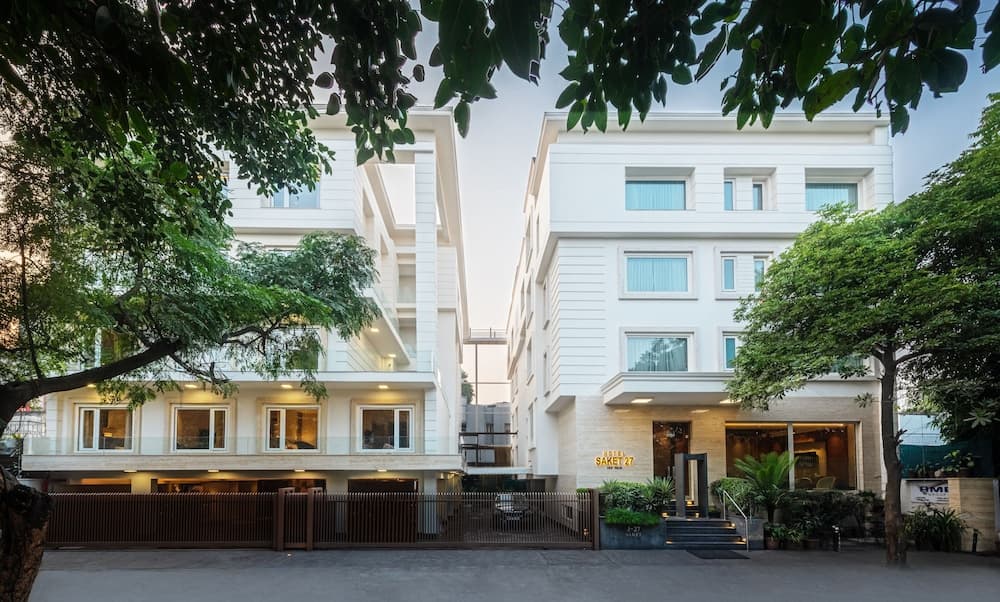 Hotel Saket 27 main