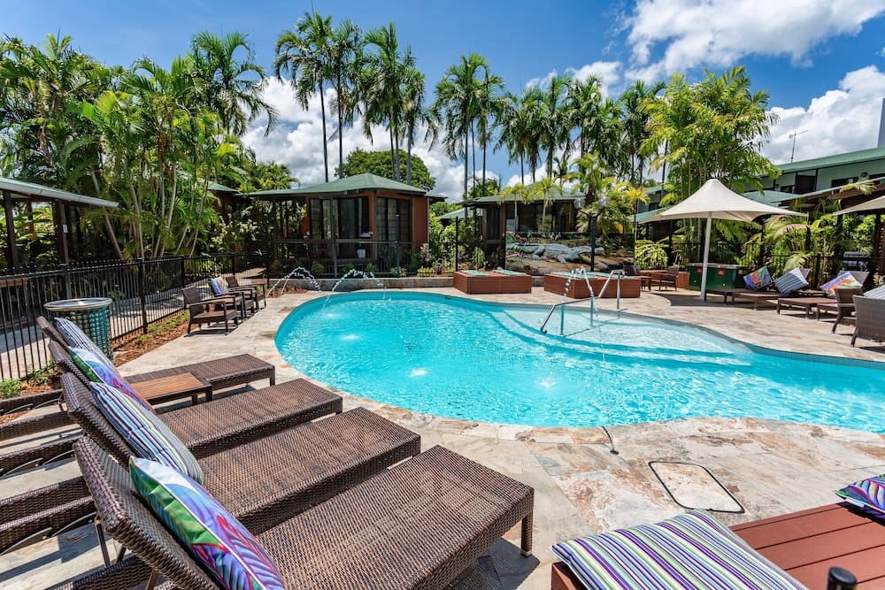 Palms City Resort main