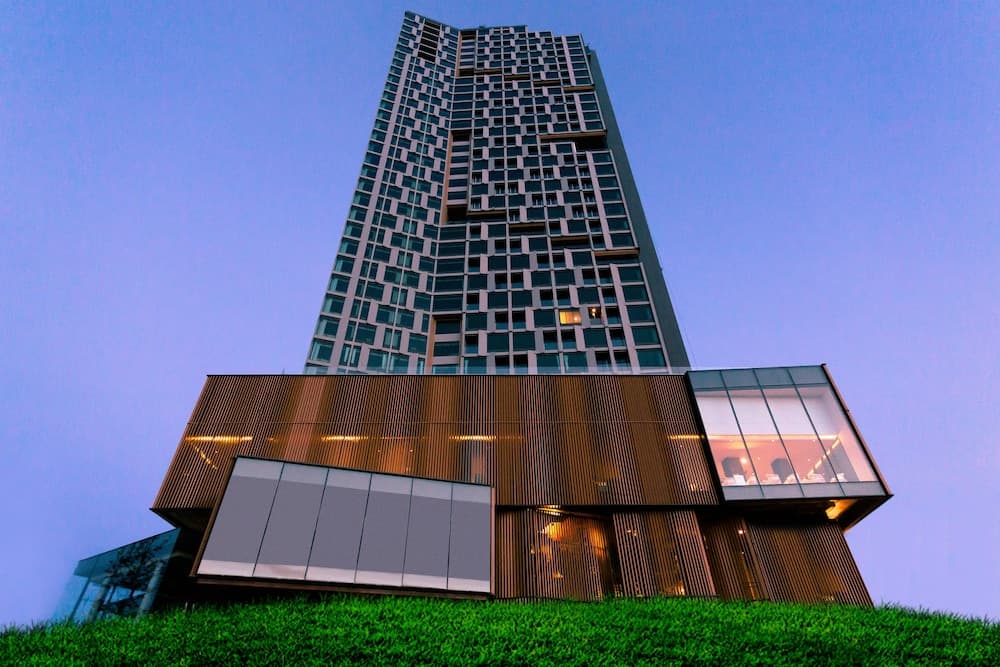Arize Hotel Sri Racha main