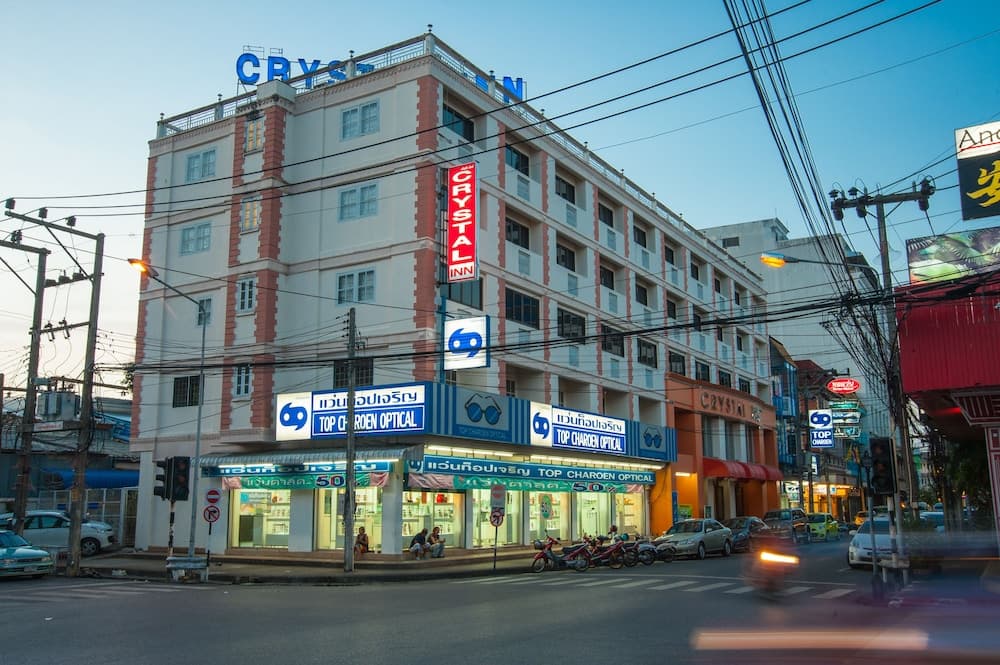 Crystal Inn Hotel main